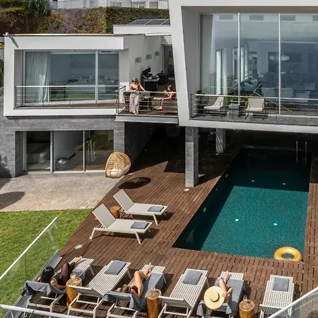 Neves Luxury Pool And Sea Views
