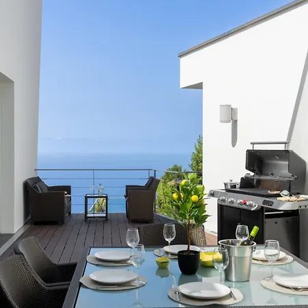 Villa Neves Luxury Pool And Sea Views
