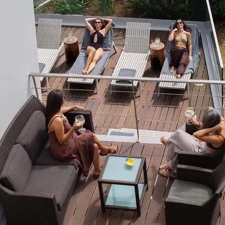 Neves Luxury Pool And Sea Views Funchal (Madeira)