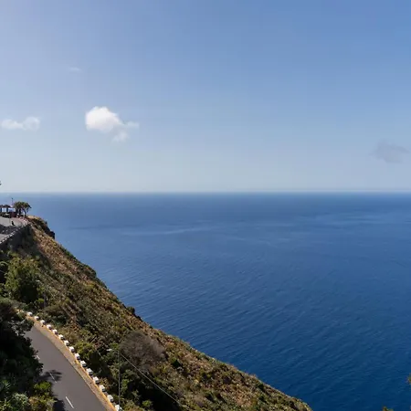 Neves Luxury Pool And Sea Views * Funchal (Madeira)