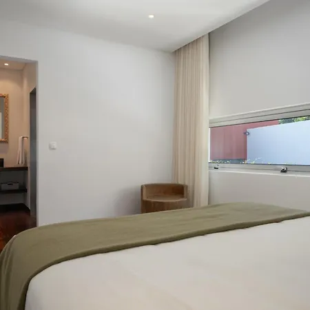 Neves Luxury Pool And Sea Views